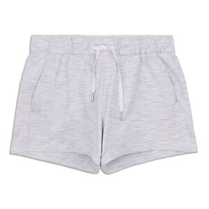 LULULEMON GRAY ON THE FLY SHORTS SIZE 2